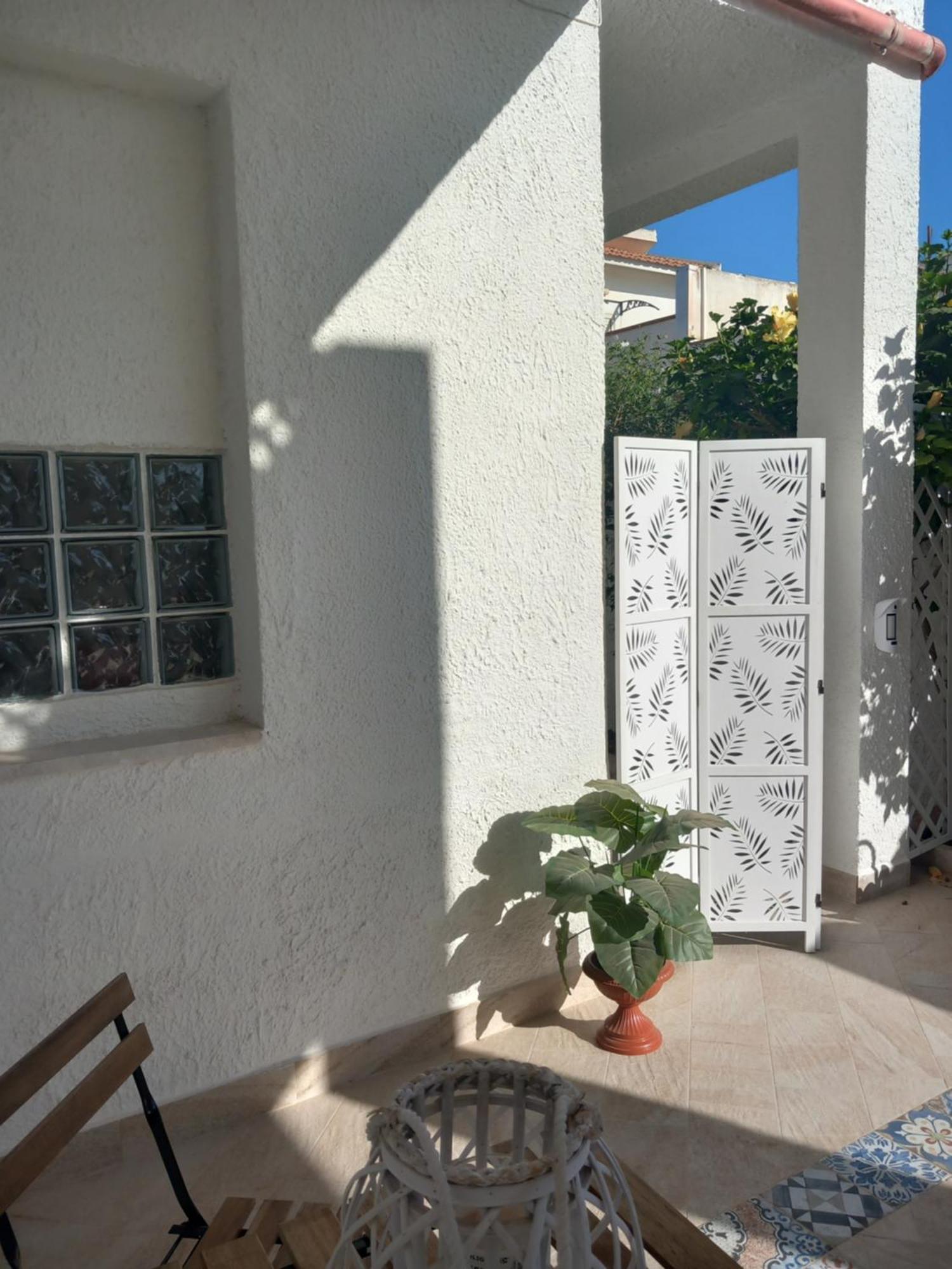 Villa Toluammare Sicily à Santa Maria Del Focallo Extérieur photo